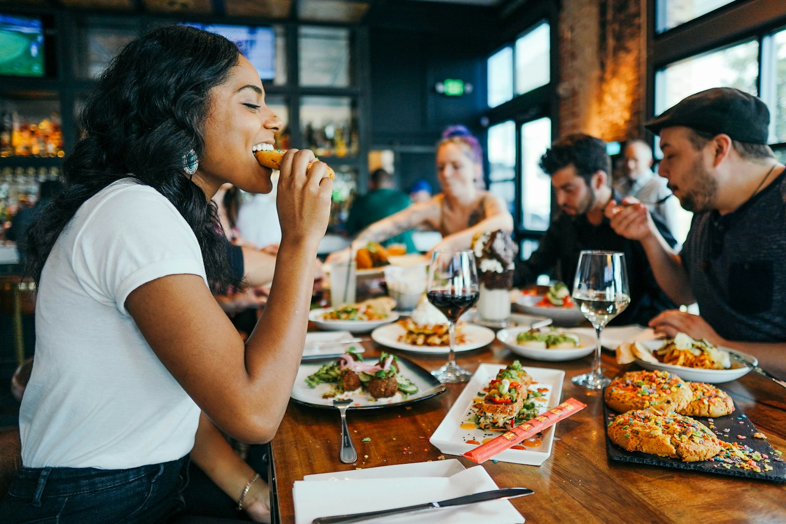 Comparaison entre smoked meat de Montréal et pastrami new-yorkais