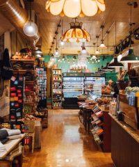 Le Petit Dep : L’Âme Gourmande et Créative de Montréal